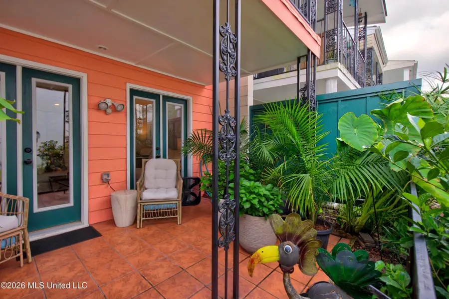 2501 Gulf Avenue, Gulfport, MS 39501 - #2