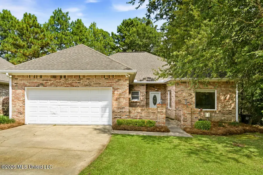 135 Shadow Ridge Road, Hattiesburg, MS 39402 - #2
