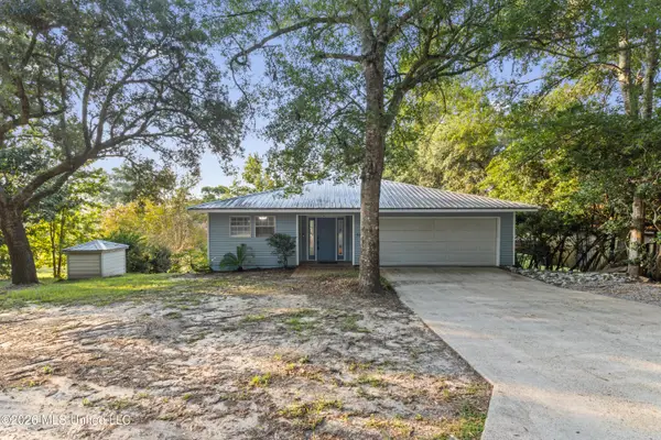 9809 Hidden Lake Road, Vancleave, MS 39565