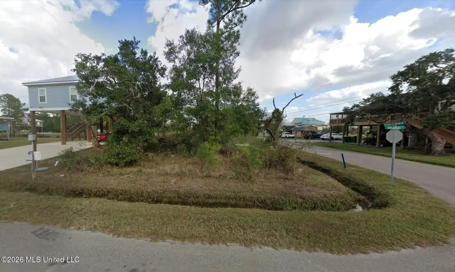 11020 Arkansas Street, Bay Saint Louis, MS 39520 - #2