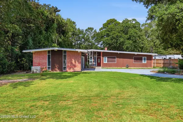 6109 Ridge Road, Ocean Springs, MS 39564