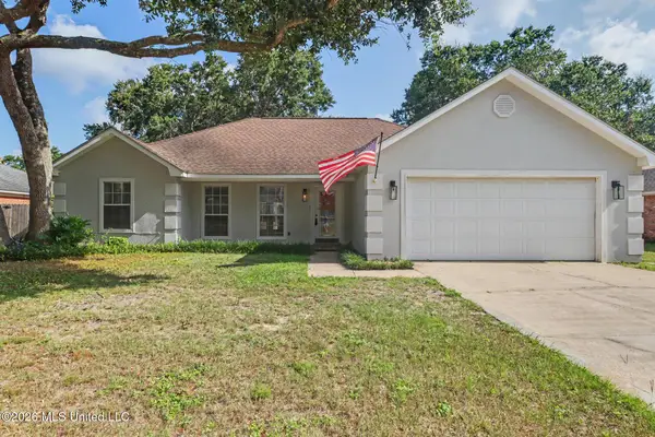 8408 Clamshell Avenue, Ocean Springs, MS 39564