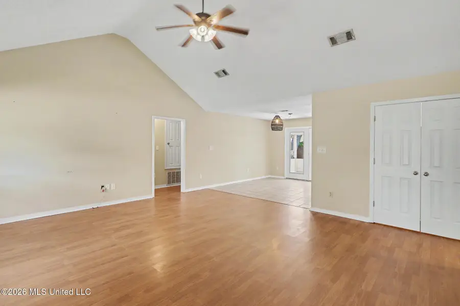 8408 Clamshell Avenue, Ocean Springs, MS 39564 - #3