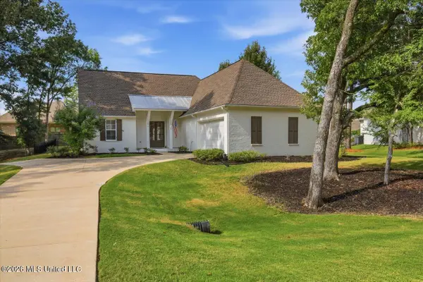 155 Lake Ridge Drive, Madison, MS 39110