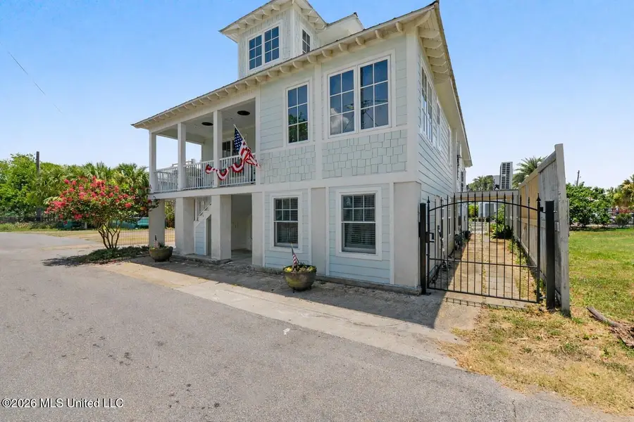 110 State Street, Bay Saint Louis, MS 39520 - #2