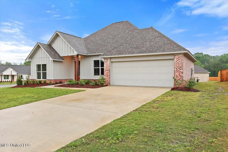 120 Willow Way, Canton, MS 39046 - #3