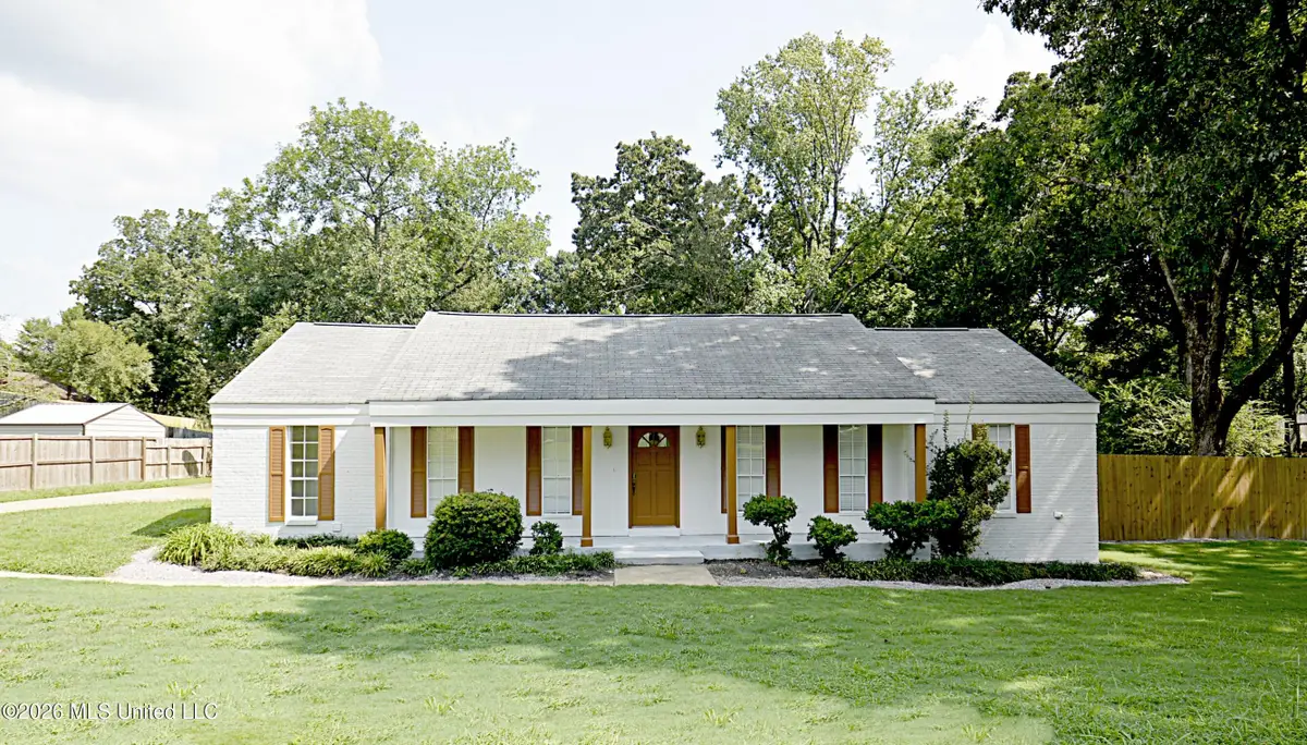 4490 S Big Horn Drive, Nesbit, MS 38651 - #1