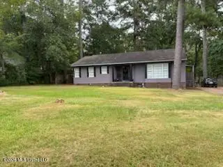 4322 Manhattan Road, Jackson, MS 39206 - #1