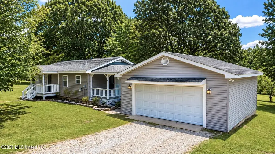 1335 S Point Cove, Southaven, MS 38672 - #3