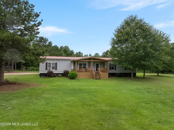 75 Pitts Lane, Bassfield, MS 39421