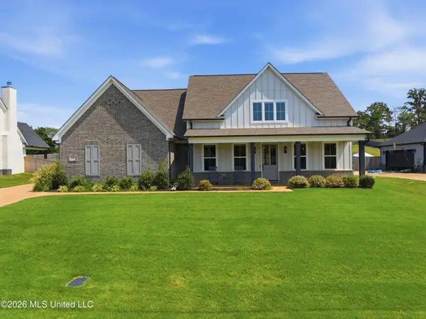3716 Fossil Hill Drive, Hernando, MS 38632