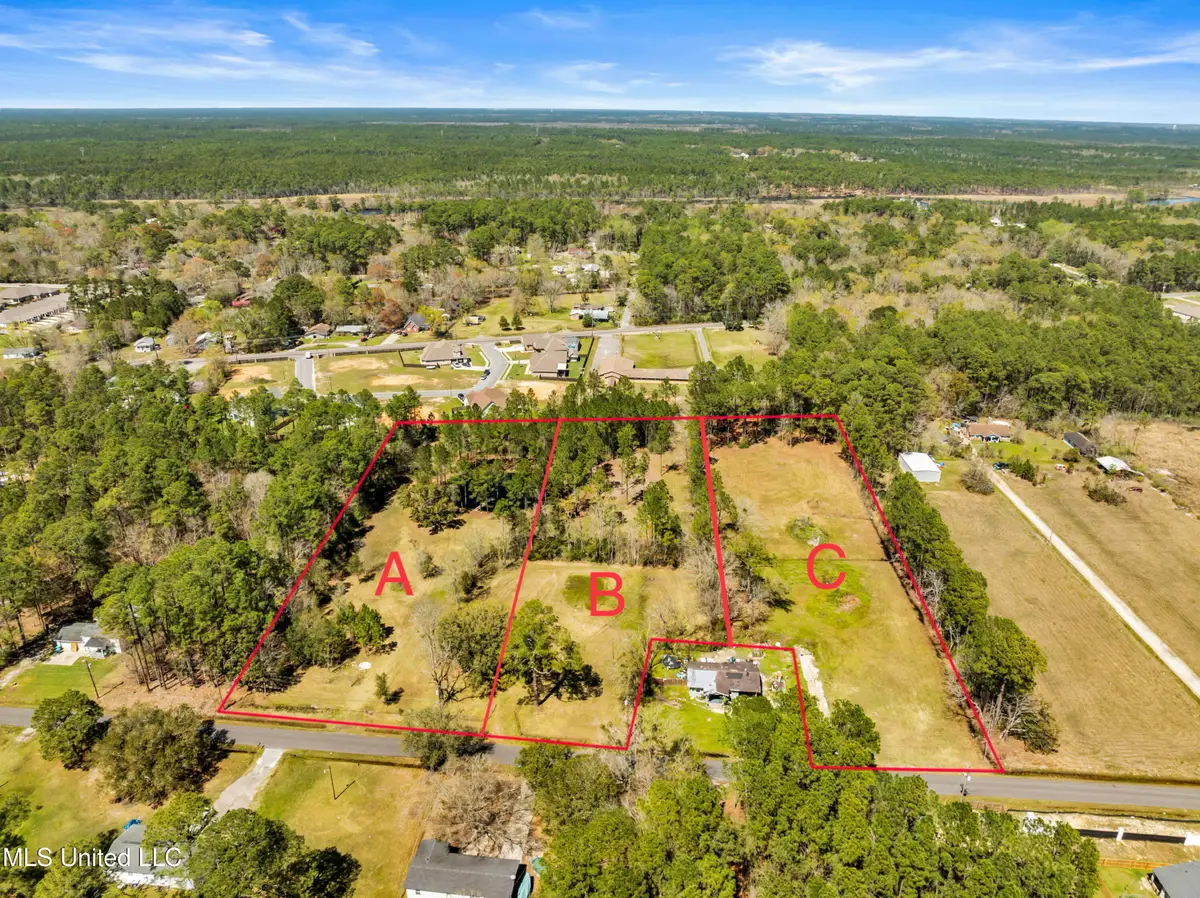 8612 Old Ccc Camp Road, Ocean Springs, MS 39564 - #1