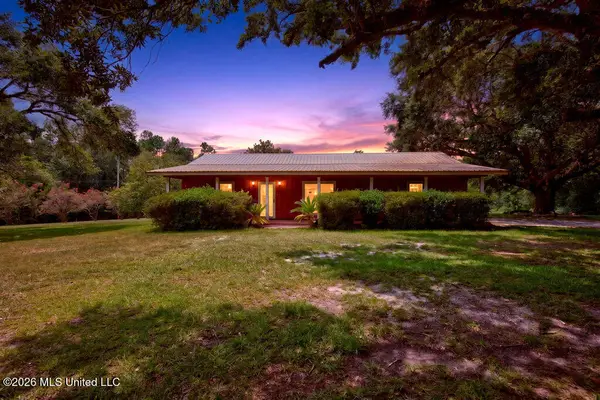 11257 Vidalia Road, Pass Christian, MS 39571