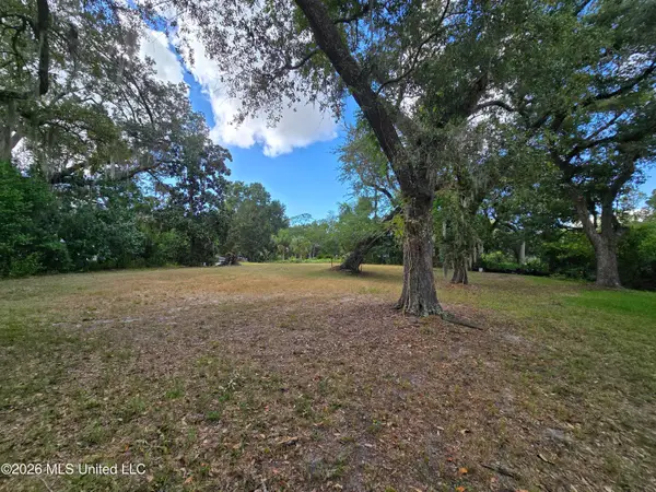 1280 Kensington Drive, Biloxi, MS 39530
