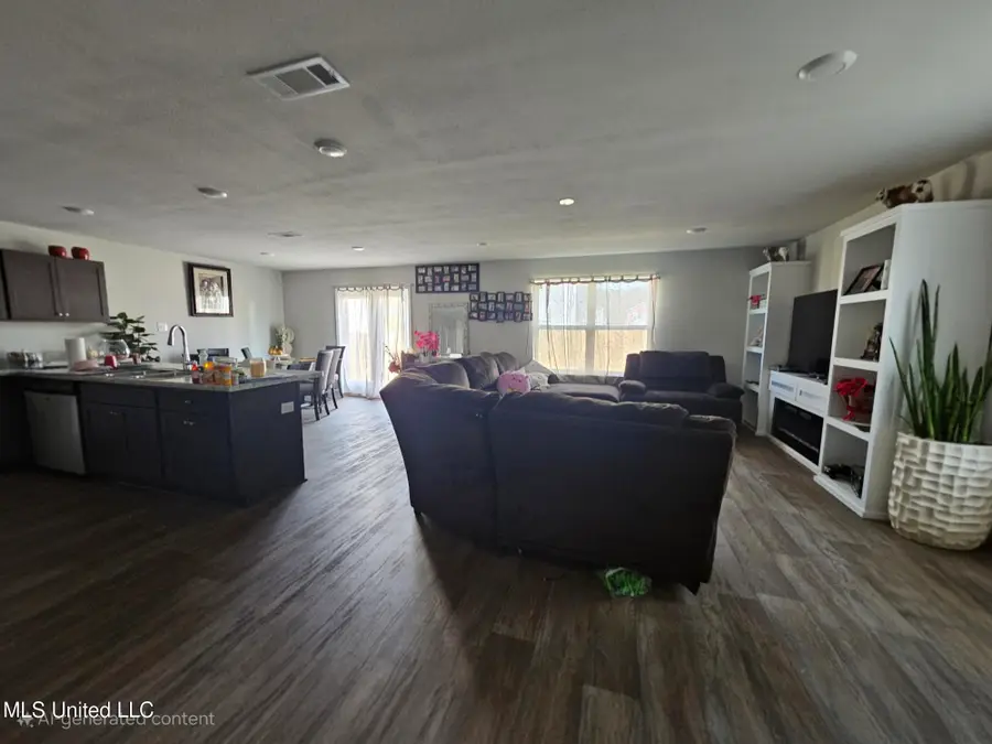 2205 Magazine Street, Ocean Springs, MS 39564 - #3