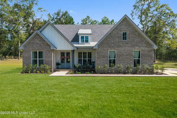 9 Stone Forrest Trail, McHenry, MS 39561
