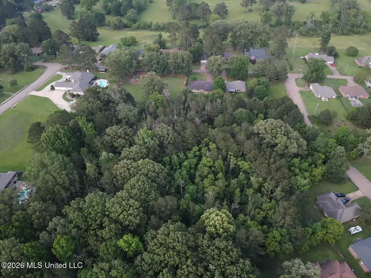 00 Meadow Dr, Byram, MS 39272 - #1