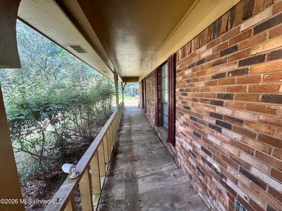 3918 Forest Lake Drive, Jackson, MS 39212 - #2