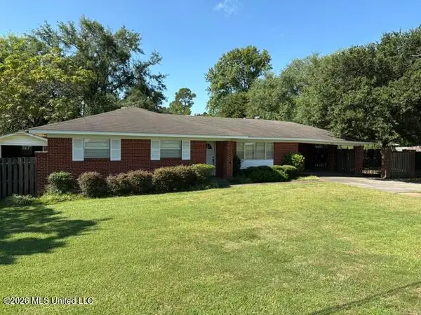 1057 Anderson Street, Forest, MS 39074