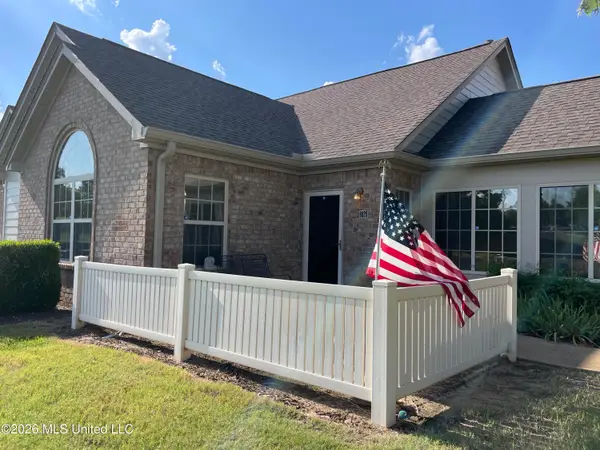 8925 Oak Branch Lane, Olive Branch, MS 38654