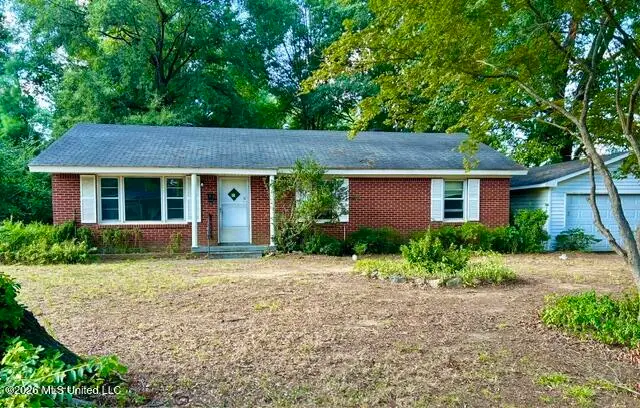 314 Porter Street, Senatobia, MS 38668 - #1