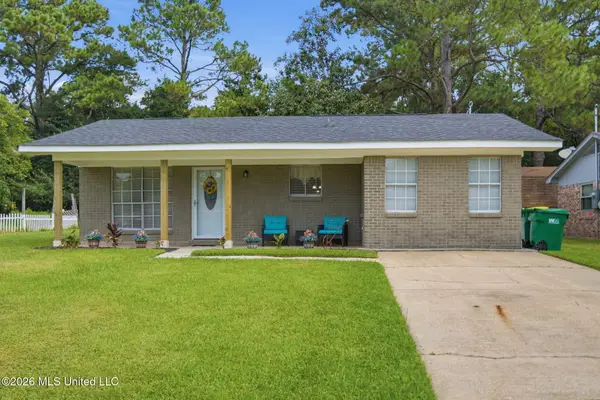 15504 Brandon Drive, Biloxi, MS 39532