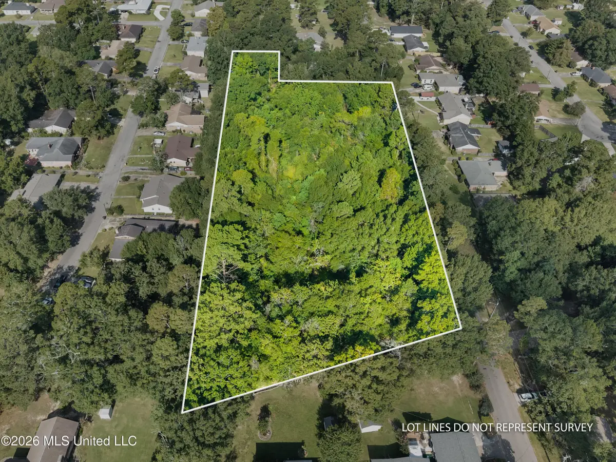 3208 Rosewood Drive, Hattiesburg, MS 39401 - #1