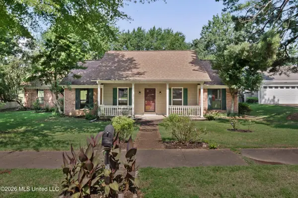 1023 Hunters Point Drive, Cordova, TN 38018