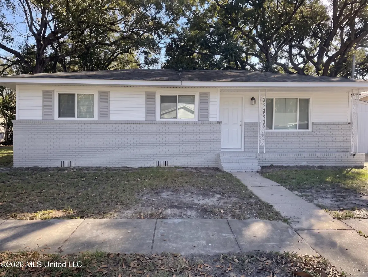 1906 Harrison Avenue, Pascagoula, MS 39567 - #1