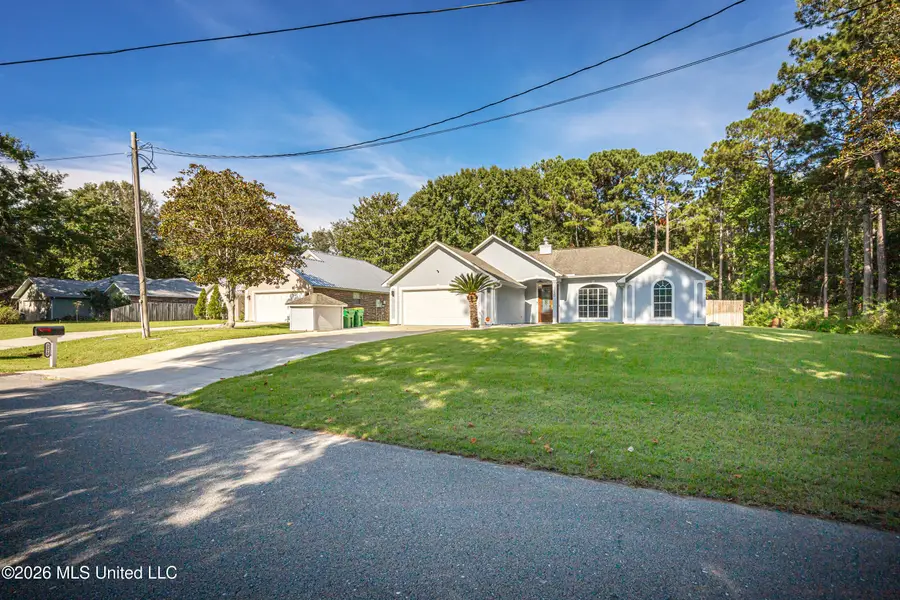 3520 N 4th Street, Ocean Springs, MS 39564 - #2