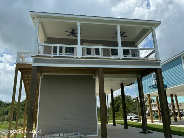 4120 11th Avenue, Bay Saint Louis, MS 39520