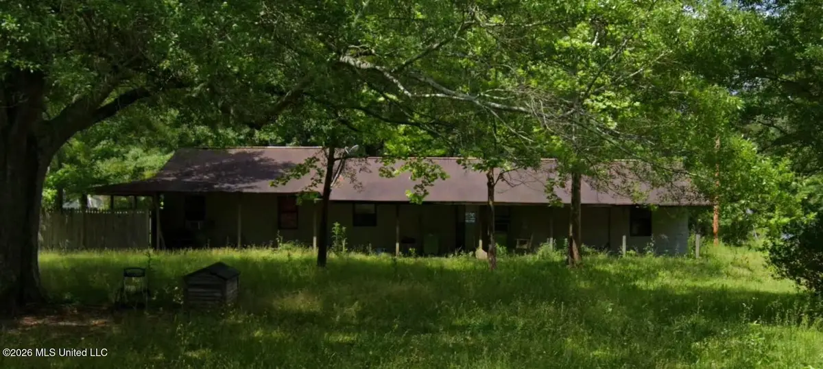 343 N Hight Avenue, Louisville, MS 39339 - #1