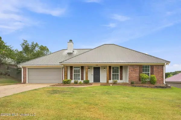 220 Shadow Creek Drive, Florence, MS 39073