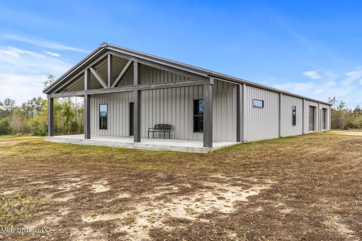 284 W Wire Road, Perkinston, MS 39573 - #1