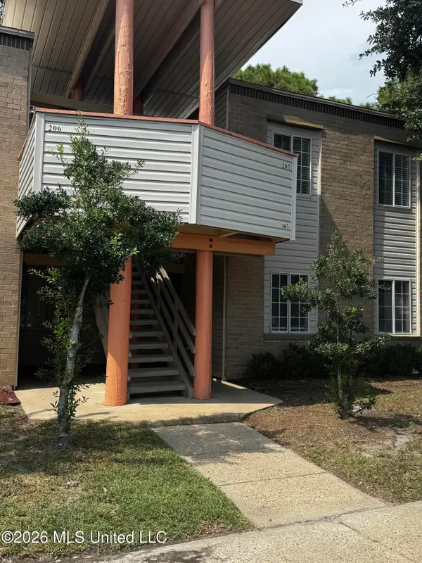 245 Mcdonnell Avenue, Biloxi, MS 39531
