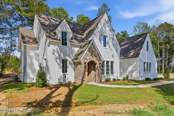 1223 Patriotic Circle, Brandon, MS 39047