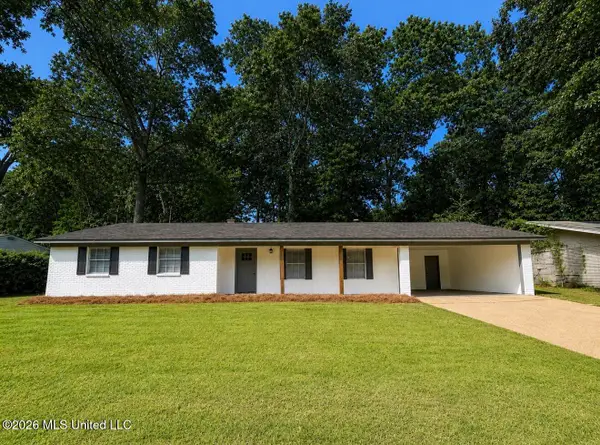 1016 Tanglewood Drive, Clinton, MS 39056