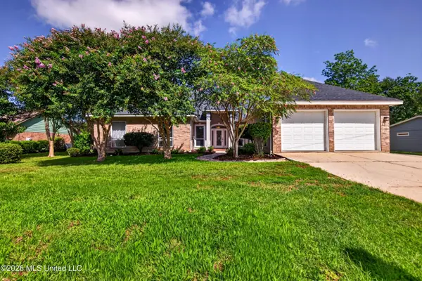 56135 E Diamondhead Drive, Diamondhead, MS 39525