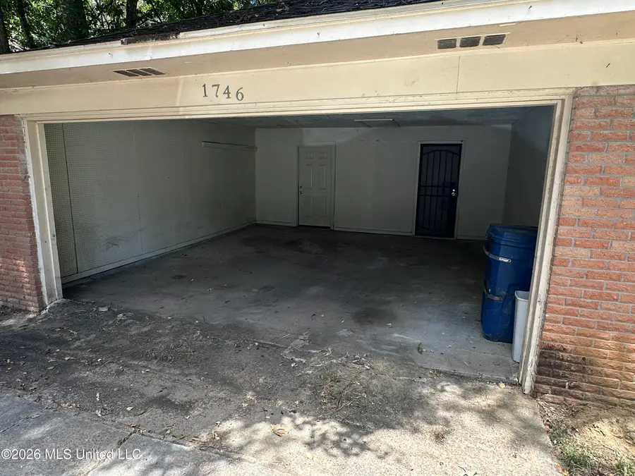 1746 Dorgan Street, Jackson, MS 39204 - #3
