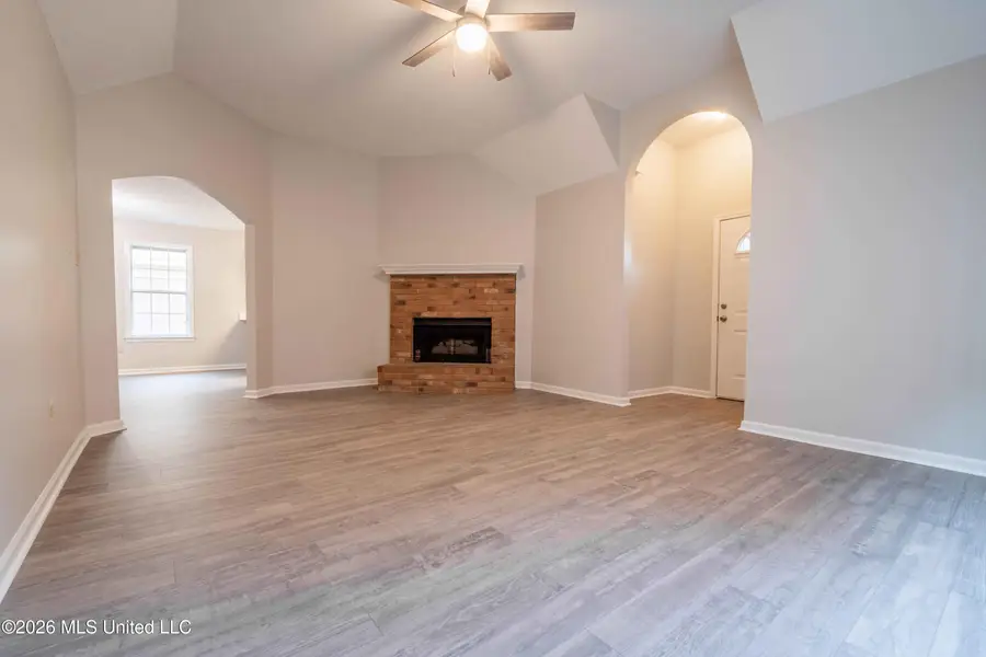 7870 Chesterfield Drive, Southaven, MS 38671 - #3