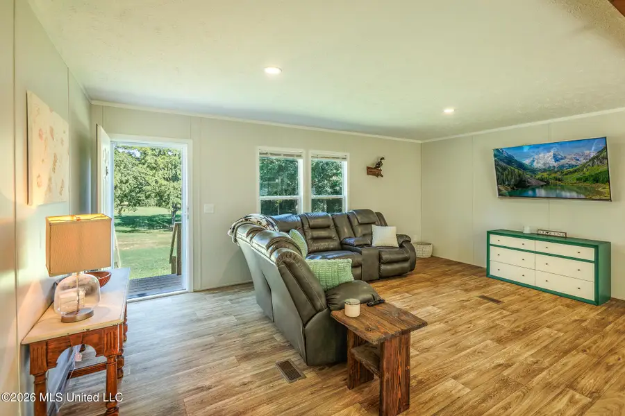 227 Pickering, Florence, MS 39073 - #3