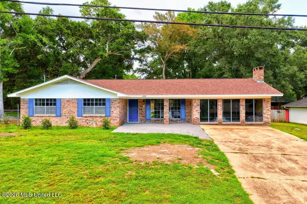 12908 Hanover Drive, Ocean Springs, MS 39564
