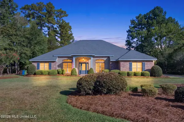 136 Saint Annes Drive, Hattiesburg, MS 39401