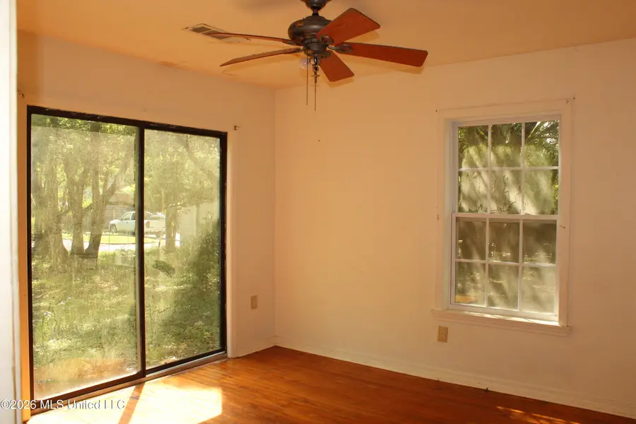 1110 Williams Street, Pascagoula, MS 39567 - #2