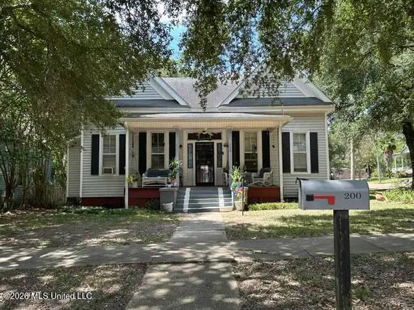 200 Magnolia Street, Magnolia, MS 39652
