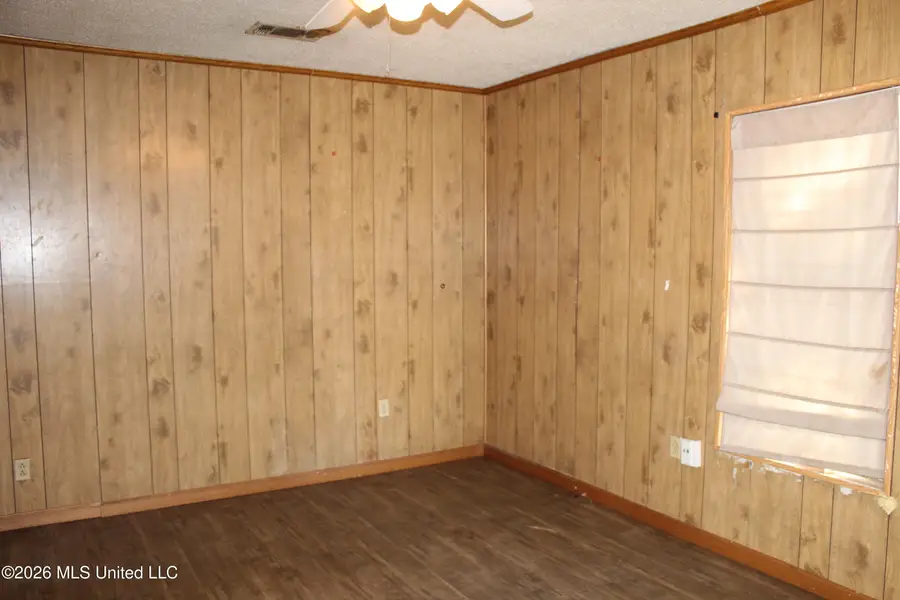 2010 12th Street, Pascagoula, MS 39567 - #2