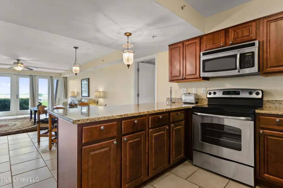 502 Beach Boulevard, Biloxi, MS 39530 - #3
