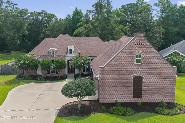 7 Southern Oaks Lane, Long Beach, MS 39560