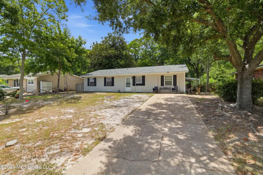 32 Yorkshire Parkway, Gulfport, MS 39503 - #2