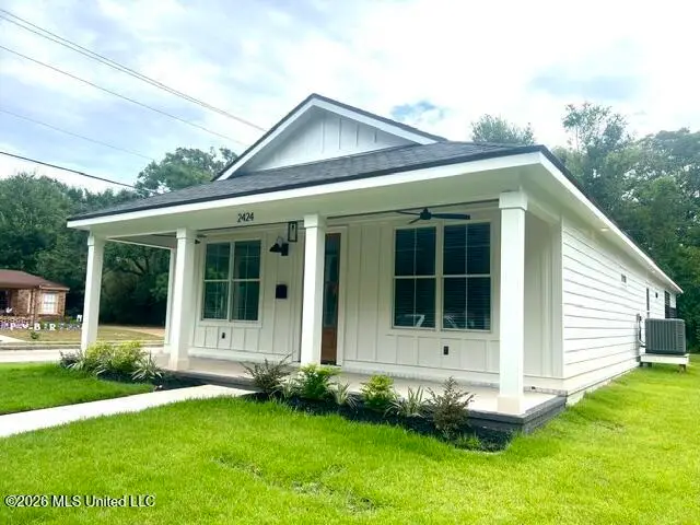 2424 Pine Avenue, Gulfport, MS 39501 - #2
